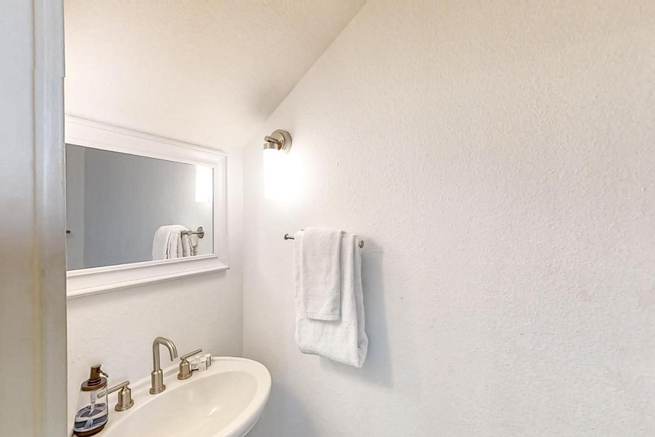 Midtown Retreat Apartment